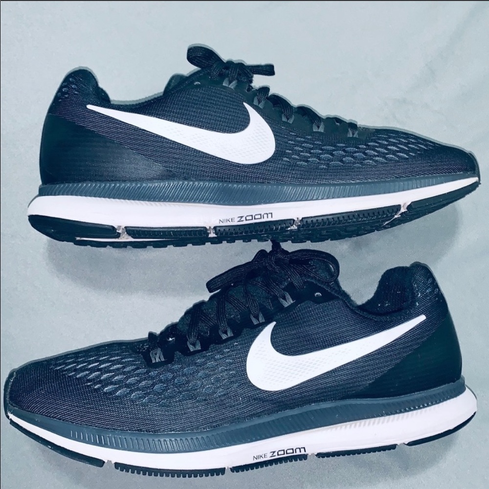 Nike’s Women’s  Air Zoom Pegasus 34 Runnin…